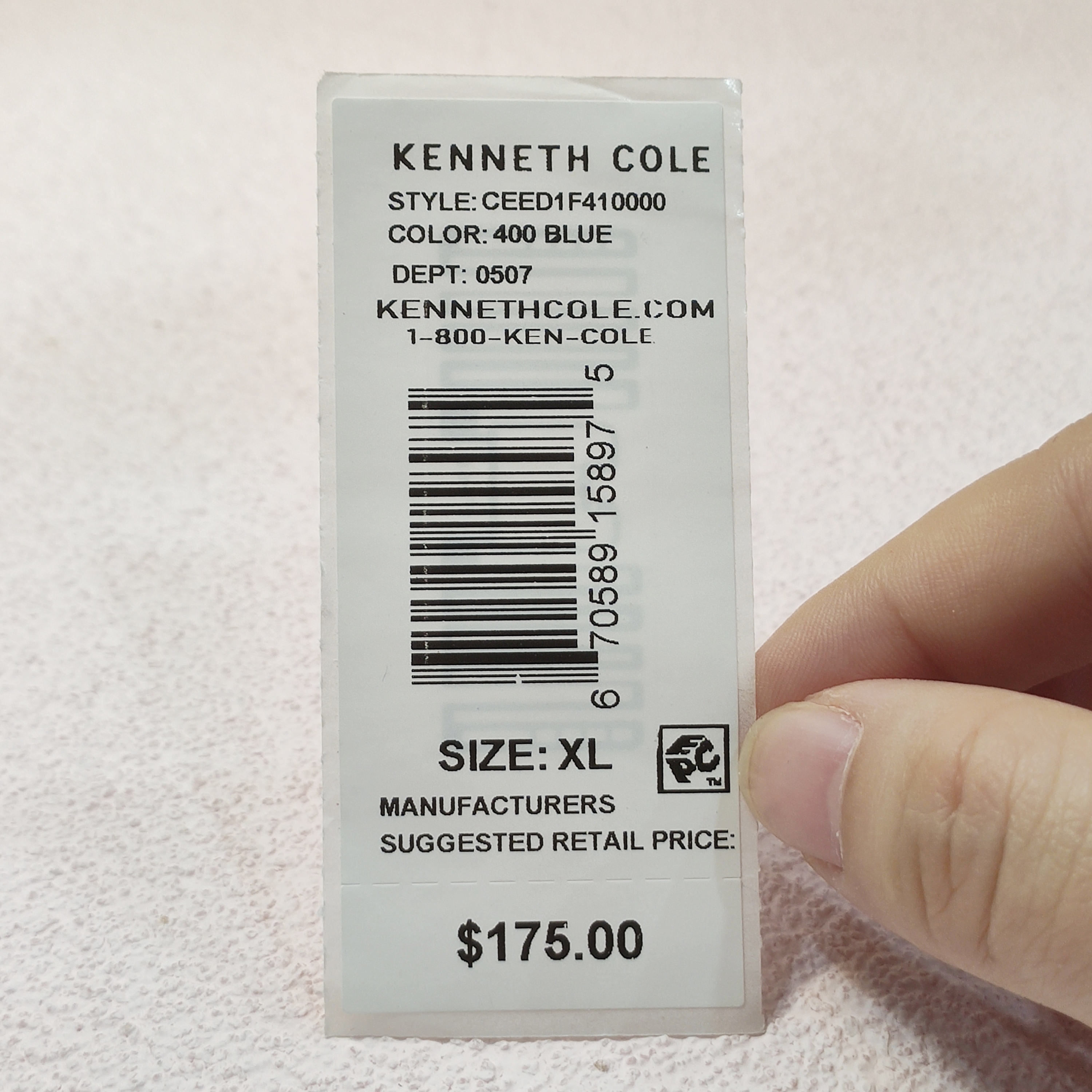 Étiquettes RFID de gestion des stocks de magasins de détail de vêtements